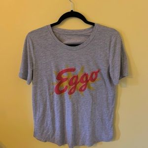 Grey eggo tee